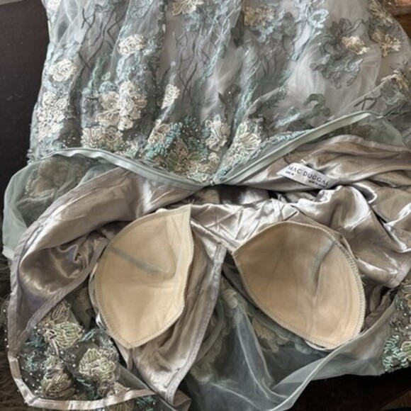 MAC DUGGAL Green Blue Floral Embroidered Short Cap Sleeve Evening Gown Coral 18 - Picture 14 of 15